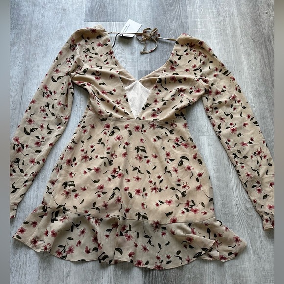 Cotton Candy LA  cream w flowers boho dress, size Small - Picture 2 of 5